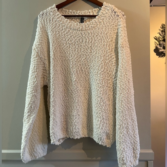 🌸 H&M 🌸 oversized knit sweater - Picture 2 of 7